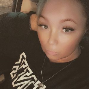 Meet your Posher, Shranda